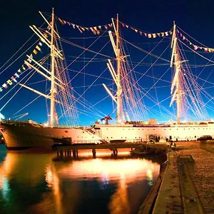 3* Båthotell Barken Viking